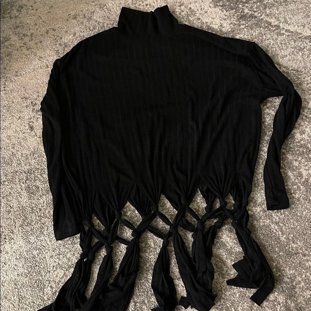 Black..Black 2 Piece Top & Leggings - Picture 5 of 6